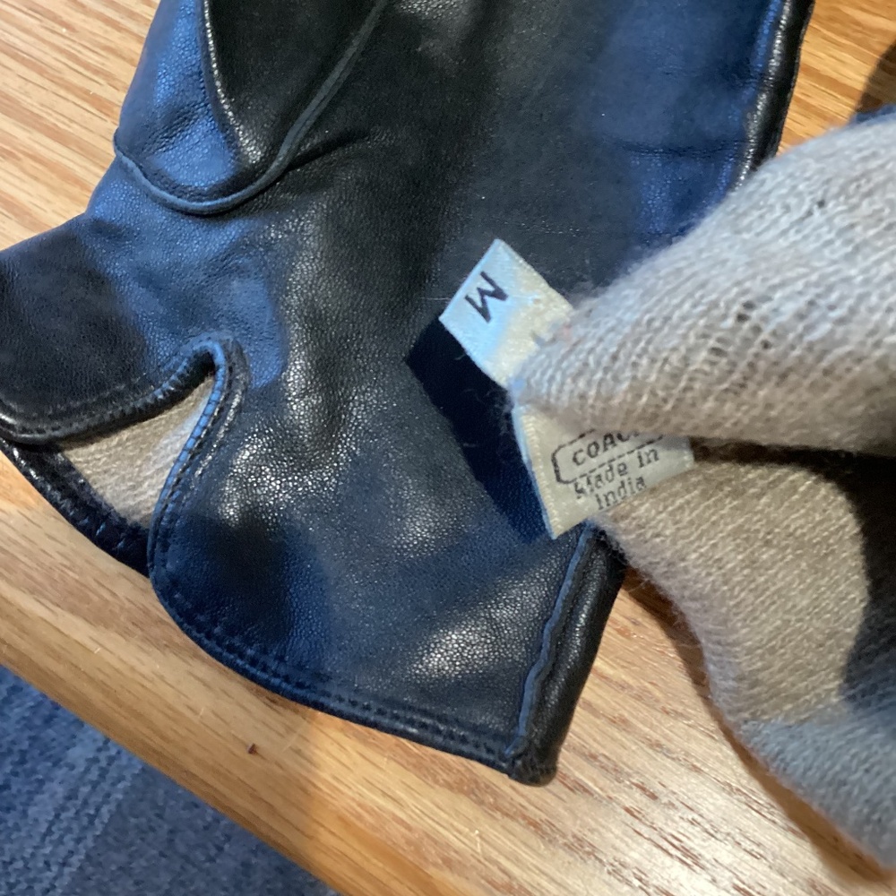Coach vintage Men’s leather and cashmere Black gloves size M - Picture 5 of 7
